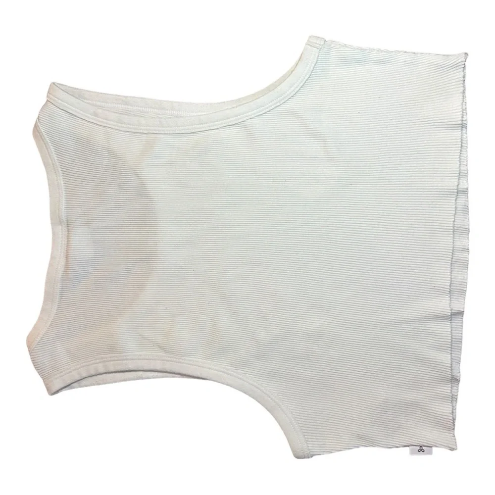 SOLD -TNA Cropped Ribbed Racer Tank Top - Picture 3 of 3